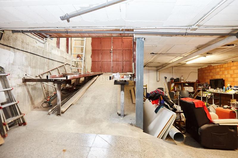 Foto f3e4e327-32ef-48d9-ae24-a9e858887ed9. Local comercial a avenida de san juan de la cruz 20 a Mancha Real