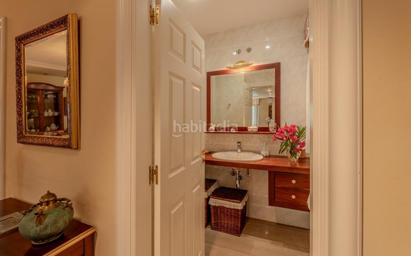 Foto 09d1cde6-a64d-4d8f-a08e-5105b689e502. Chalet en avenida de la rioja 4 espectacular chalet en urbanización las aranzadas en Lardero