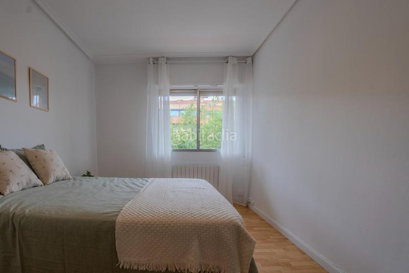 Foto 538f38b7-cbe1-4106-a297-21494ec50f22. Piso en avenida burgos 116 amplio piso en portillejo valdegastea en Logroño