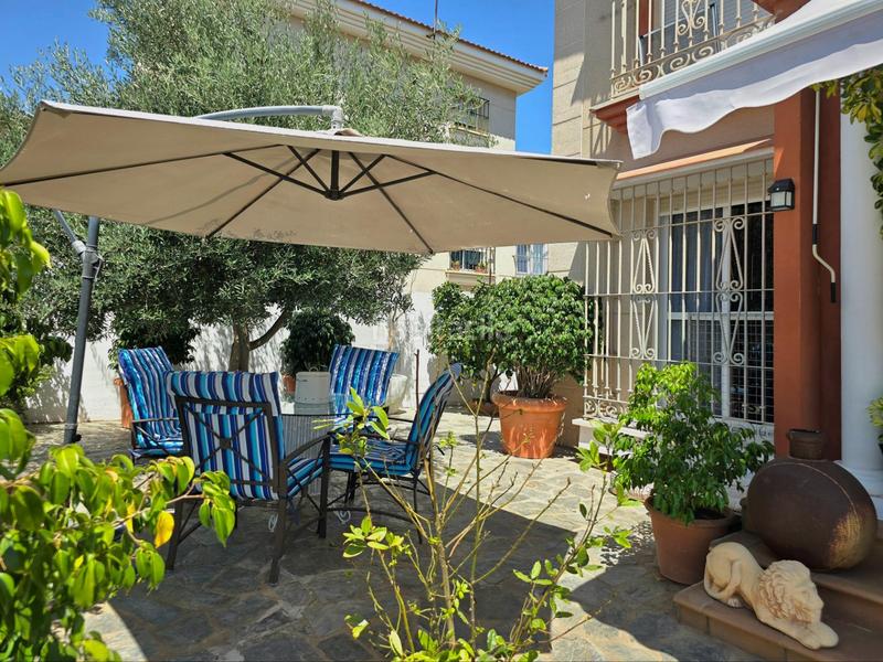 Foto 8b21a2ba-6c19-4bae-bf93-2ec37e28ca51. Chalet en calle de écija 14 acogedora vivienda unifamiliar en el saltillo El Pinillo . en Torremolinos