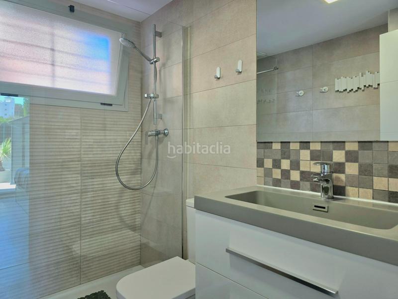 Foto 45bfd3d5-d6d3-4d48-9575-c78e7e4e99f9. Piano terra in calle de aguilar 34 in El Pinillo Torremolinos