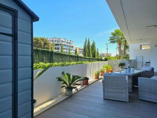 Rez-de-chaussée à Calle aguilar 34. Precioso bajo con terraza privada
