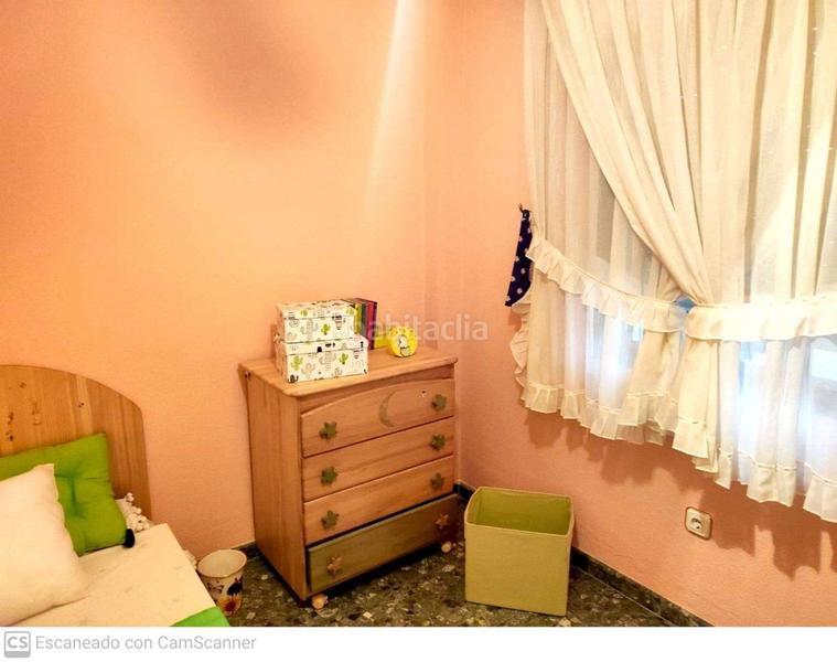 Foto 5df72f31-febf-4fe5-9b34-bce69ad47479. Pis a calle horno puerta de granada 12 a San Felipe - El Almendral - La Merced Jaén