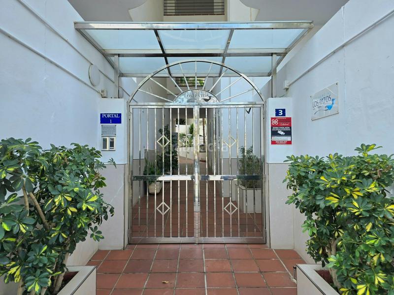 Foto b305a01f-a67f-4d47-9727-36a7f01b8d5a. Apartament amb aparcament piscina a Cortijo Torrequebrada Benalmádena