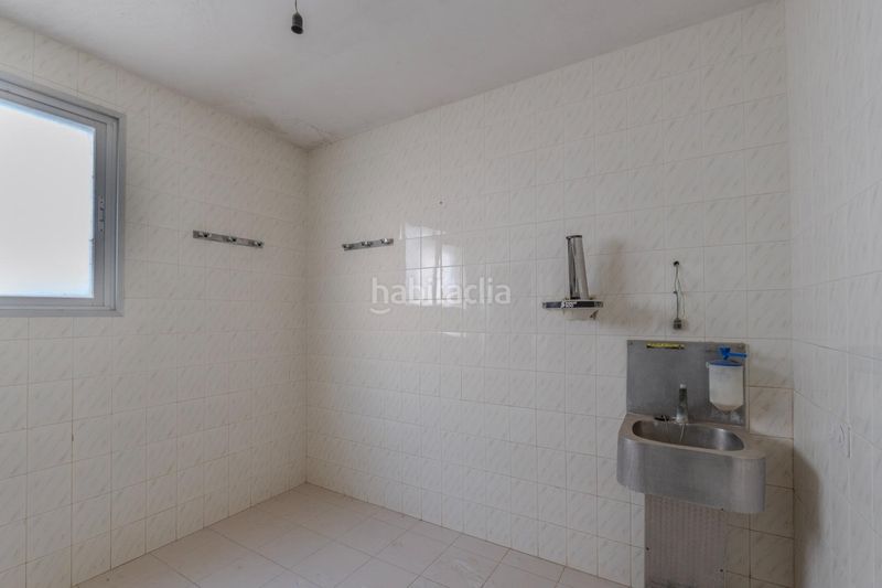 Foto 0b44444f-4fa1-43a8-afeb-84d67e15c1df. Edifici a calle muelo 5 a Huércanos