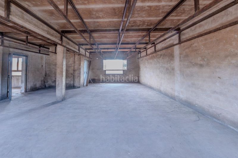 Foto fb0c87f2-8a82-49a6-bb48-ad64ae8d4728. Edifici a calle muelo 5 a Huércanos