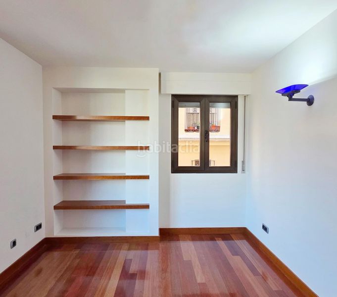 Foto 322856d3-e8eb-4be5-bed7-f88b0bef0bd3. Pis a calle general vara del rey 5 a Gran Via Logroño