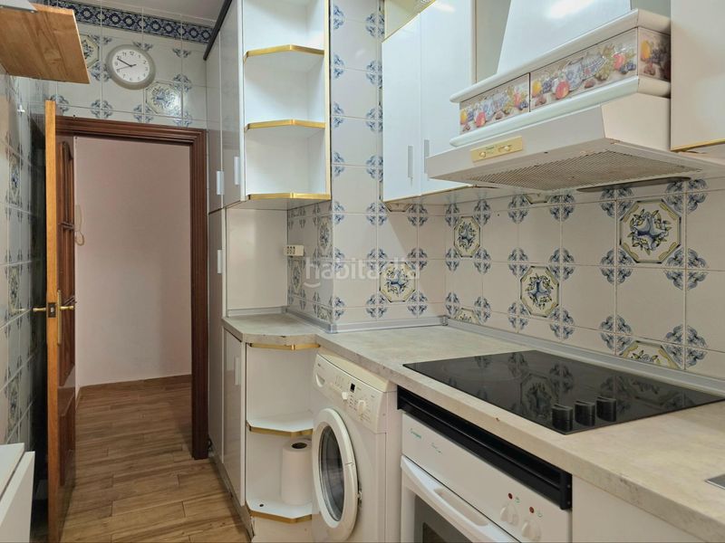 Foto 5d85c0ba-b6a2-431a-a523-df8edbbcd5fd. Pis a pasaje de sondalezas 5 a Los Castillejos - La Trinidad Málaga