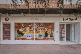 Lloguer Local Comercial a Calle chile 38. Traspaso de negocio en pleno funcionamiento en calle chile, logr