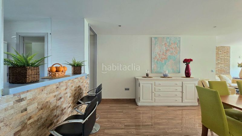 Foto 6f067f20-3335-43a0-a61b-2847081c446f. Apartament amb aparcament piscina a Playamar - Benyamina Torremolinos