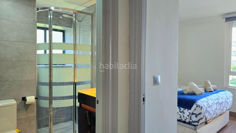 Foto b5eca6d8-aeb1-40ca-9b26-afcab21f867d. Apartament amb aparcament piscina a Playamar - Benyamina Torremolinos
