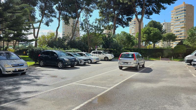 Foto d07f11f2-2b37-4d16-95f0-c52ce3ac7341. Apartament amb aparcament piscina a Playamar - Benyamina Torremolinos