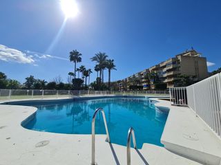 Lloguer Àtic a Calle del colorado 51. Alquiler de larga temporada urbanización costalago playamartorre
