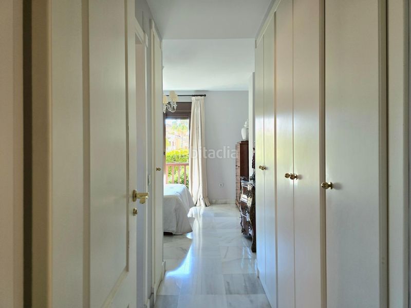 Foto 158fd581-1c67-48bc-ba4e-b16d63aa123e. Apartament amb aparcament piscina a Atalaya - Isdabe Estepona