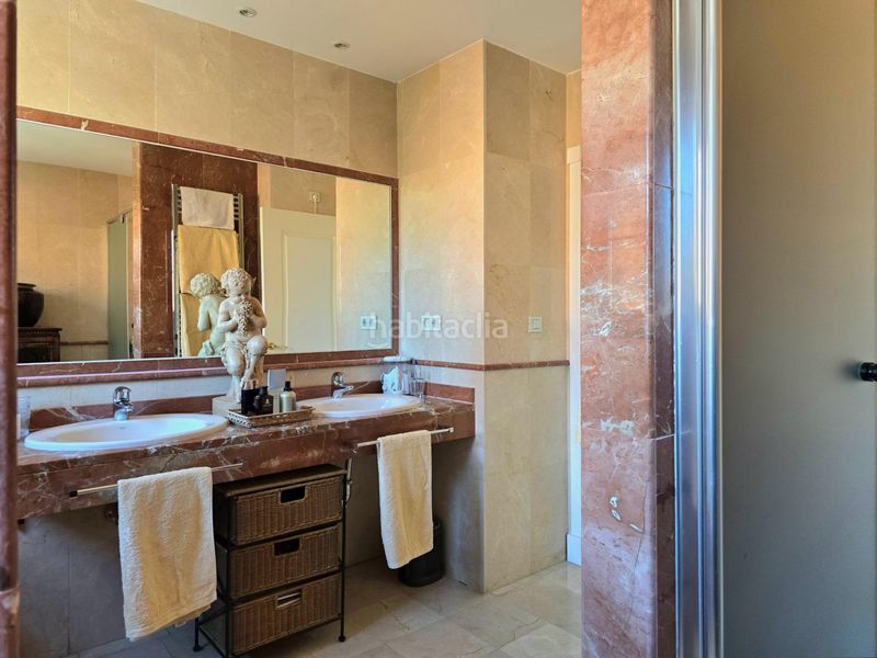 Foto 85ce603e-1b8c-4293-85ca-04cc4e649f01. Apartament amb aparcament piscina a Atalaya - Isdabe Estepona