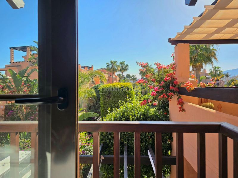 Foto a46ee57b-12a1-41c0-bcff-1e1273739851. Apartament amb aparcament piscina a Atalaya - Isdabe Estepona
