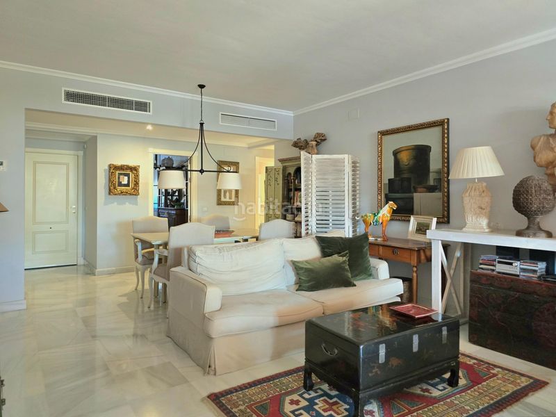 Foto b3080d62-3003-4f8d-986a-b326b022aa2f. Apartament amb aparcament piscina a Atalaya - Isdabe Estepona