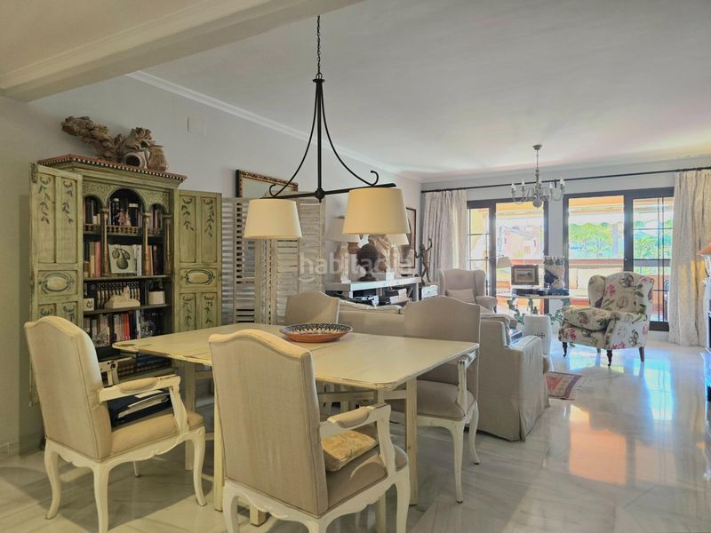 Foto d7bdaa4b-a3ba-4951-9550-27b98e651cb1. Apartament amb aparcament piscina a Atalaya - Isdabe Estepona
