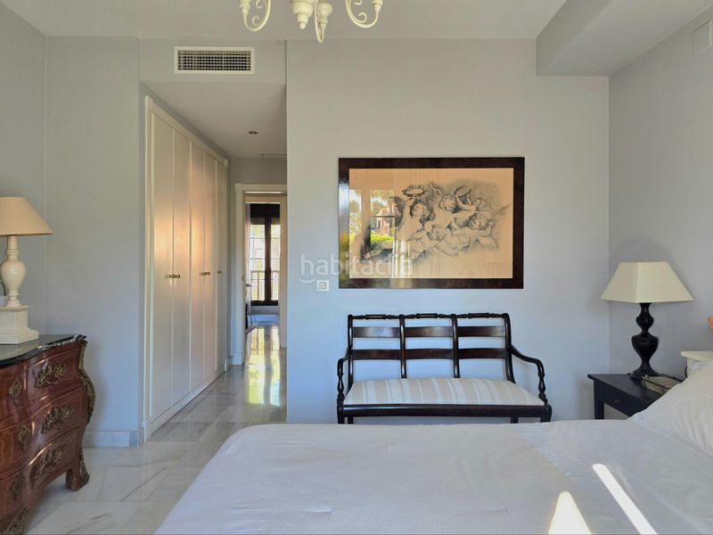 Foto f7f7dce2-b812-4e15-96af-5445d2a90909. Apartament amb aparcament piscina a Atalaya - Isdabe Estepona