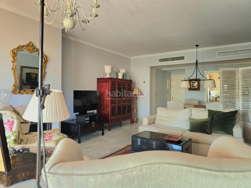 Foto fac47d4b-89e1-4f83-939c-e842b3b426bc. Apartament amb aparcament piscina a Atalaya - Isdabe Estepona
