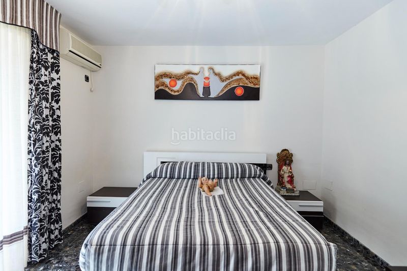 Foto 39055ca5-ef62-42b2-8a5c-9f22e9690d7d. Casa a calle san bartolome 114 a Martos