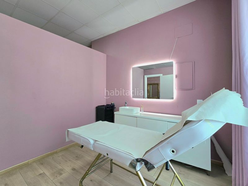 Foto 81773852-e5f4-41f9-827c-577fa0b2d07e. Lloguer local comercial a pio baroja-nva andalucia 9 a Marbella