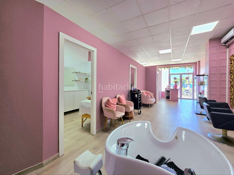 Foto c79b1bff-27d8-4039-935b-3c86c5f3d8f3. Lloguer local comercial a pio baroja-nva andalucia 9 a Marbella