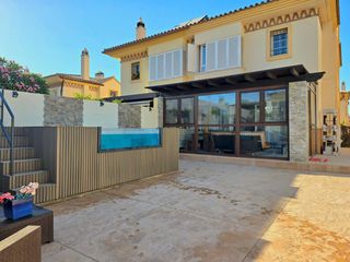 Casa aparellada a Calle ALMANZOR 65