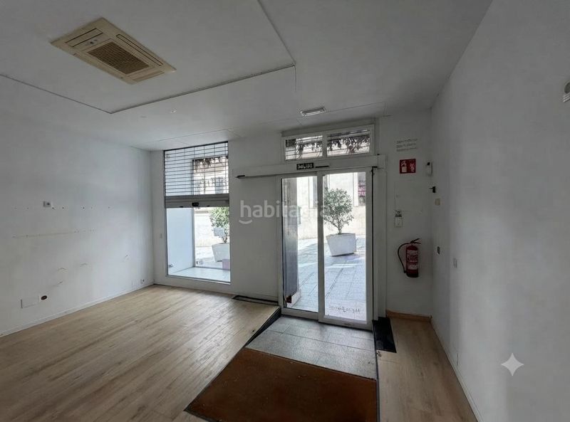 Foto de3dd19a-c132-41a4-a8a3-c95a92ef8c91. Affitto locale commerciale in Centro - Areal Vigo