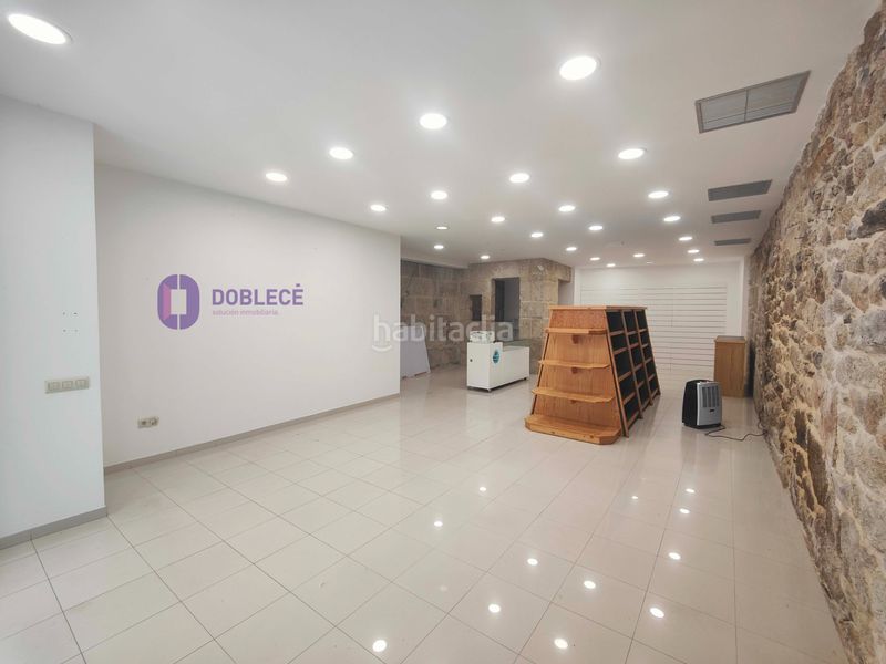 Foto b4bd861e-c330-4386-b53b-5c7b2d3e3d79. Affitto locale commerciale in Casco Vello Vigo