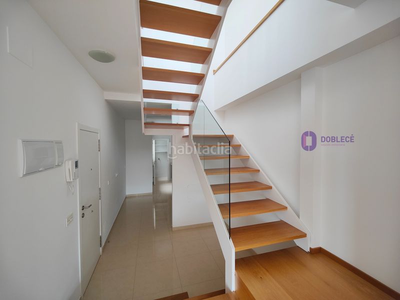 Foto 0c5d151c-7071-4559-a063-6ddd054ef811. Miete etagenwohnung mit heizung in Plaza España - Corte Inglés Vigo