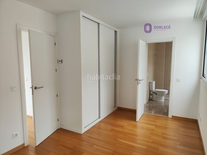 Foto 7ede129d-5600-4767-9bbd-458b6149d8a3. Miete etagenwohnung mit heizung in Plaza España - Corte Inglés Vigo