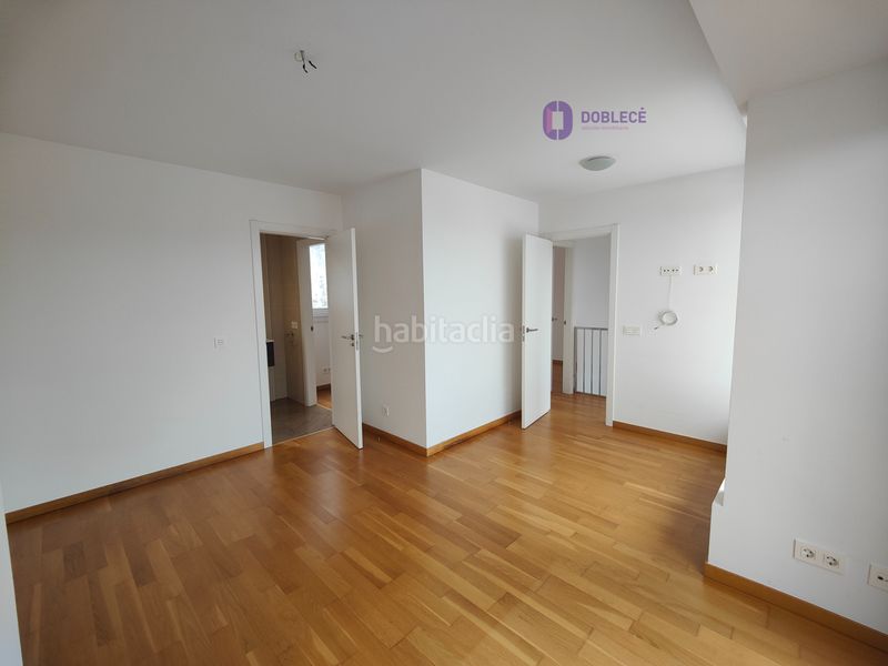 Foto 97e748ce-9520-4803-b6bf-b3889abaedd0. Miete etagenwohnung mit heizung in Plaza España - Corte Inglés Vigo