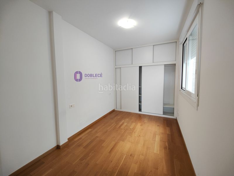 Foto dcb85dde-8072-4ad1-928c-439d74c449a5. Miete etagenwohnung mit heizung in Plaza España - Corte Inglés Vigo
