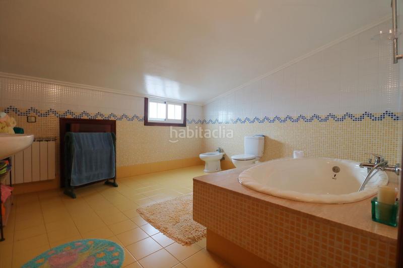 Foto 8839454d-2b62-4646-b9c5-9d24e4ba9f95. Casa en Priegue Nigrán