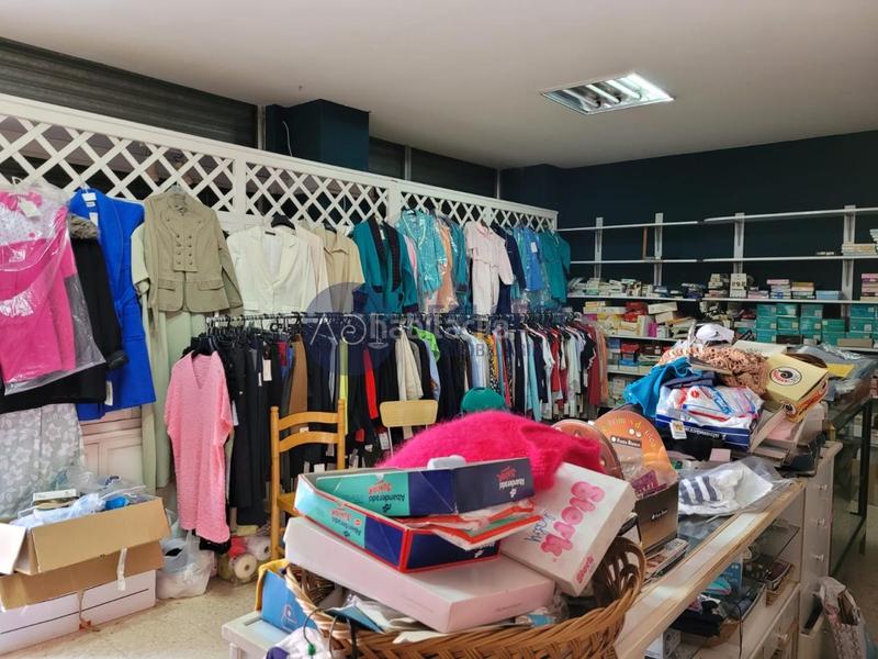 Foto c3ac579b-a065-405e-a1ea-83ade193e584. Local comercial en Coia Vigo
