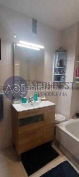 Foto 0e7fa3e5-c503-419a-a09a-f316c3807414. Appartamento con riscaldamento parcheggio in Nigrán centro Nigrán