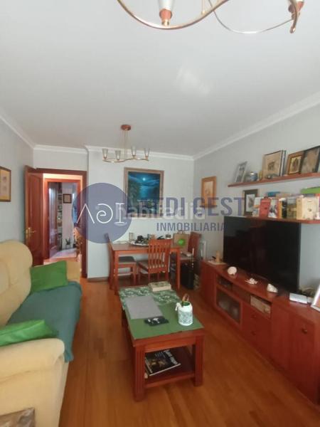 Foto 73396830-3b30-496e-ae02-f2297a2c98c4. Piso en Nigrán centro Nigrán