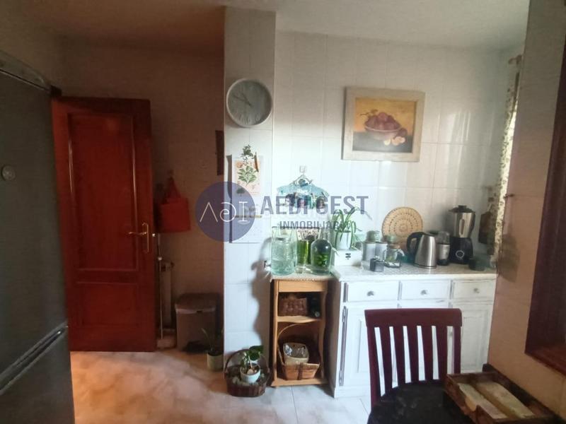Foto f5b0308f-9140-4b0a-b542-aaa5ff9e640e. Piso en Nigrán centro Nigrán