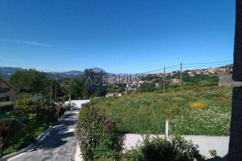 Foto 647e49f2-f822-4f74-8aaf-6e8fe18fbdbe. Chalet avec chauffage parking piscine dans Cabral - Candeán Vigo