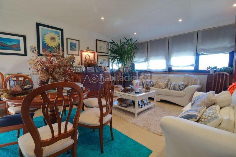 Foto a37fc1f3-6bfa-4818-ae46-8daa1d098606. Chalet avec chauffage parking piscine dans Cabral - Candeán Vigo