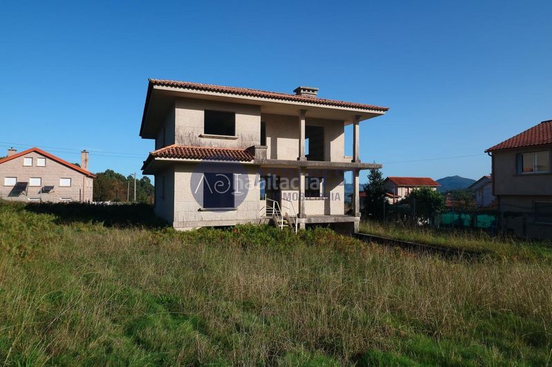 Foto 9755b5a5-5dd8-46ed-bb40-6f41127a0e14. Maison avec parking dans Baiona