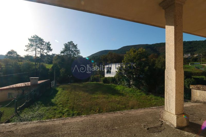 Foto c083767b-7adc-4083-bb8a-2787dfb9f120. Maison avec parking dans Baiona