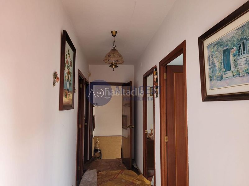 Foto 3966560d-5b4d-4b6c-8506-7557ee4b39fe. Maison jumelée dans Lavadores Vigo