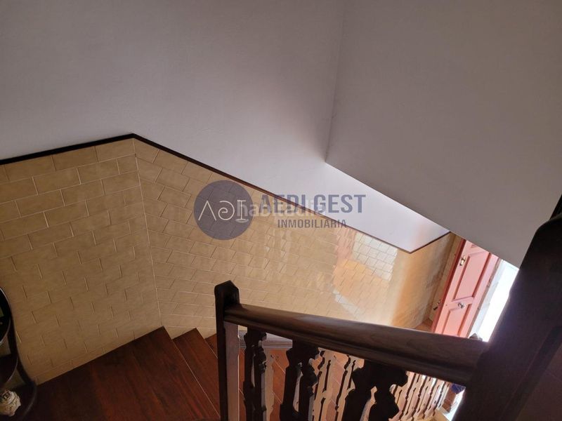 Foto d1b6b9b1-637a-44b3-a13f-8b1d5d9d9363. Maison jumelée dans Lavadores Vigo