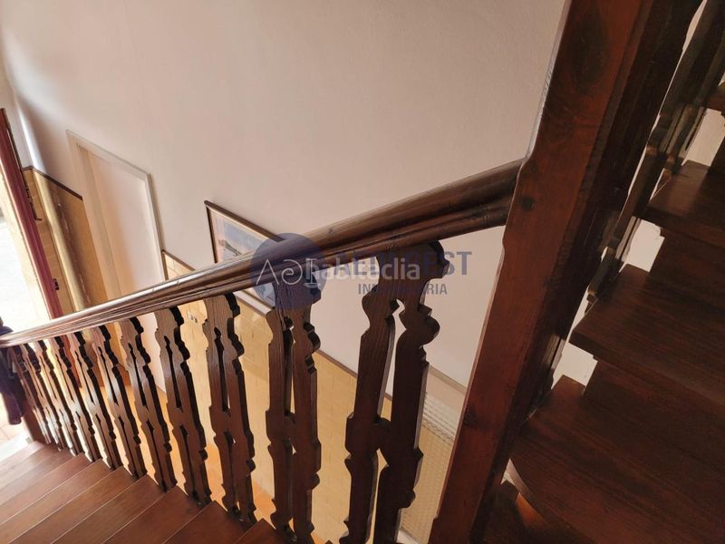 Foto e67db365-99db-47f2-8522-5f5af12561db. Maison jumelée dans Lavadores Vigo
