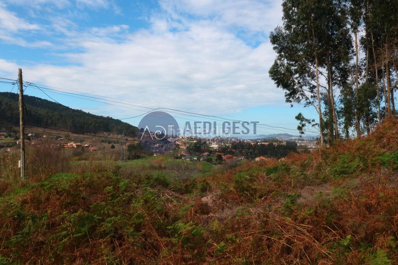 Foto 5729160c-7e08-4d3a-9348-750ed9cbcda3. Terreny residencial a Gondomar