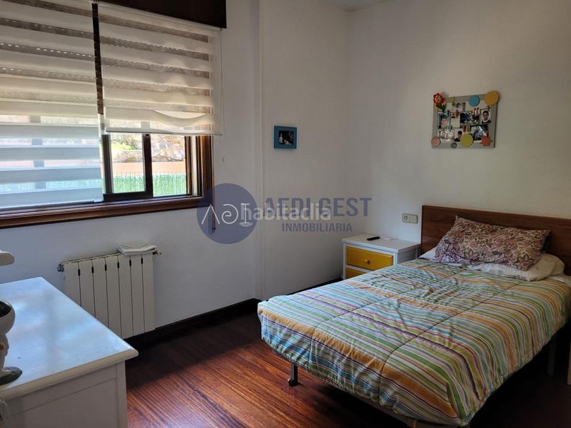 Foto c6186684-a6fc-4094-9fe2-90d1d8ddd1a8. Maison avec chauffage parking dans Baiona