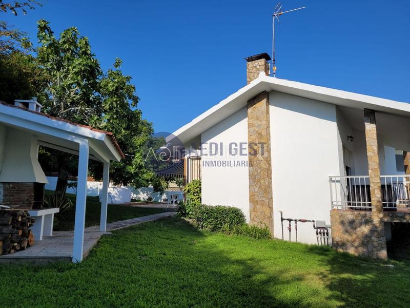 Foto 97384324-d988-409b-a3e0-e9fbf7f45ed1. Casa en Camos Nigrán