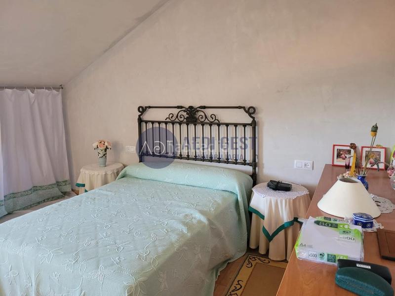 Foto 306c908a-e397-434c-87cb-5b5813516325. Casa con riscaldamento parcheggio in Aldán Cangas